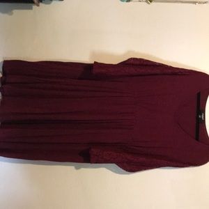 Maroon lace sleeve dress
